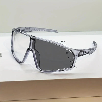 2026 HOT SALE💞50K+ SOLD!🚴 Photochromic Cycling Sunglasses – Instantly Adapt to Light Changes 🌞🕶️